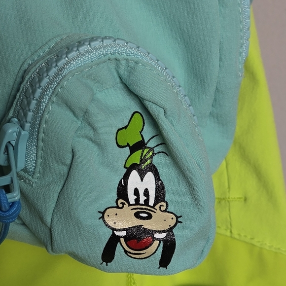 Outdoor Voices X Disney Snacks Shorts Goofy Lime Green - Picture 13 of 14